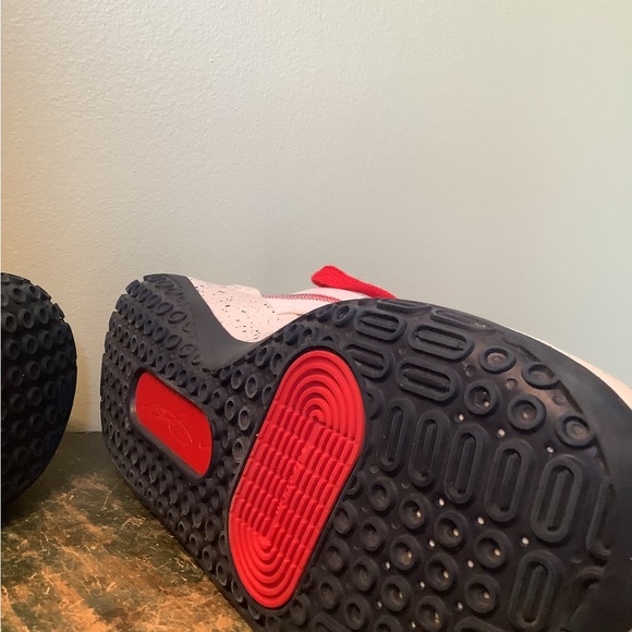 Nike KD Sneakers - Picture 8 of 12